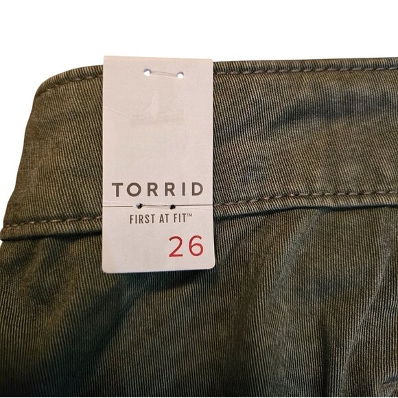 Torrid Womens Olive Green Button-Fly Denim Short Shorts First at Fit Size 26 - Picture 3 of 5